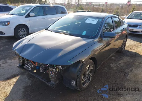 2024 Hyundai Elantra Hybrid Limited z USA, uszkodzony, nr VIN KMHLN4DJ7RU094422